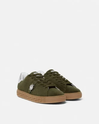 greca sneakers aus wildleder mit verzierung 2 1 330x413 - Greca Sneakers aus Wildleder mit Verzierung